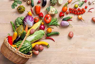 جایگزین کردن سبزیجات به جای مواد غذایی با کالری آزاد